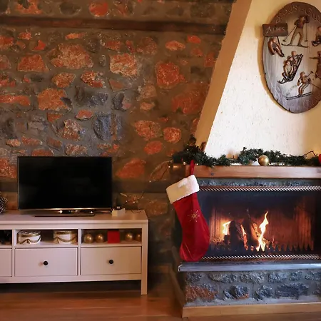 παραδοσιακή μεζονέτα στον π.άγιο αθανάσιο Agios Athanasios (Pella)