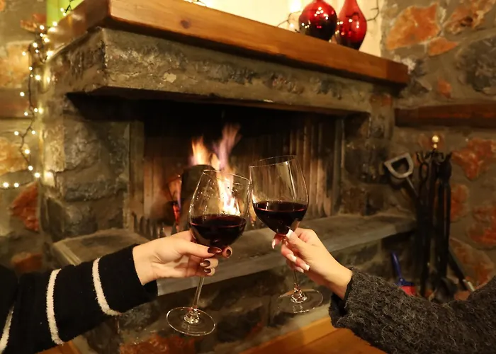 παραδοσιακή μεζονέτα στον π.άγιο αθανάσιο